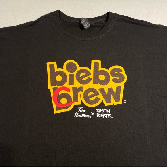 Tim Hortons Biebs Crew T Shirt Size XL by Justin Bieber - Picture 2 of 9